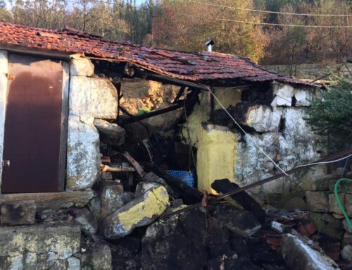 Câmara Municipal apoia família que viu cozinha destruída por queda de um muro